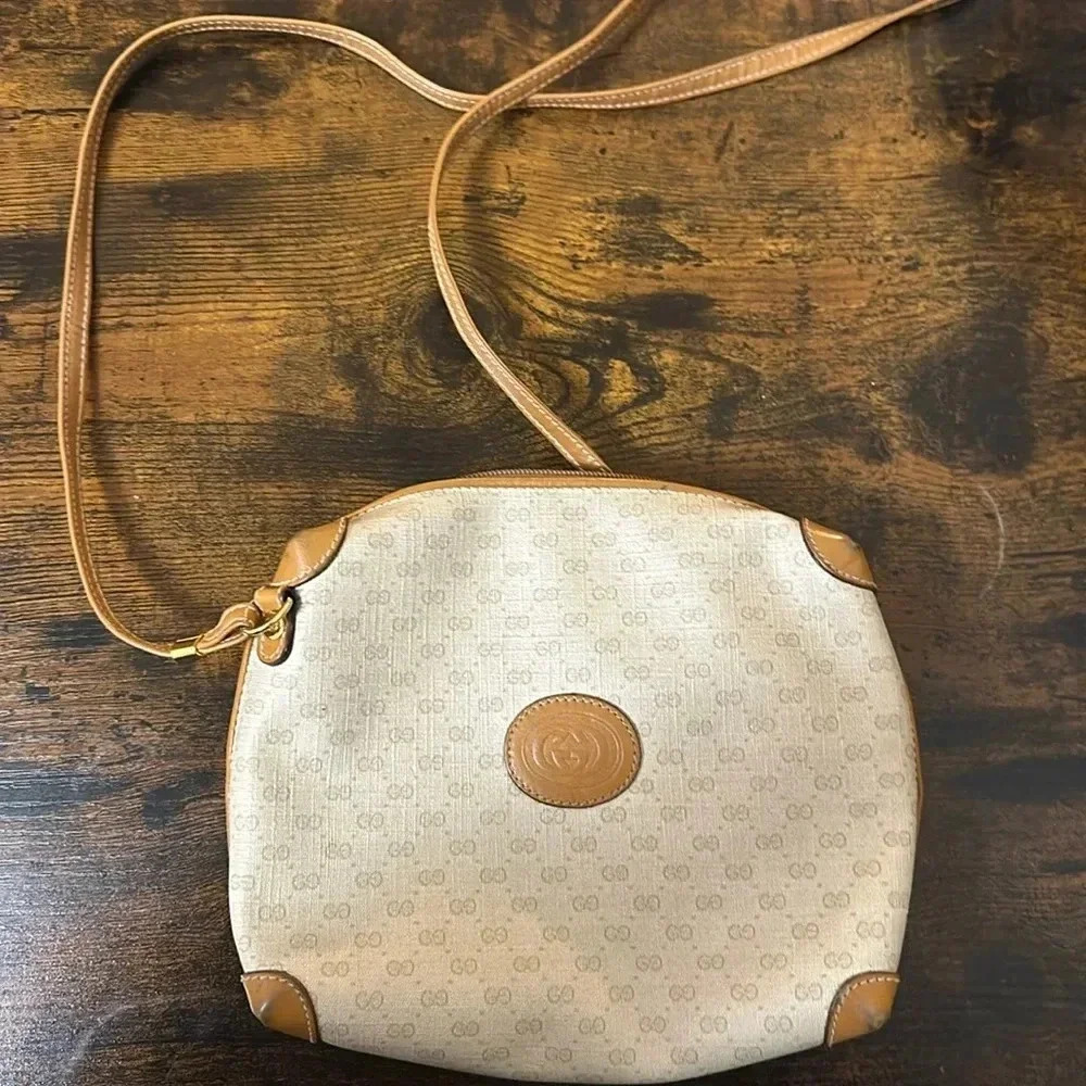Vintage Authentic Gucci Bag